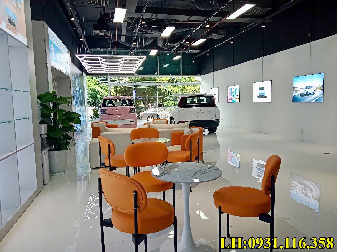 showroom xe điện Bestune tại Hà Nội