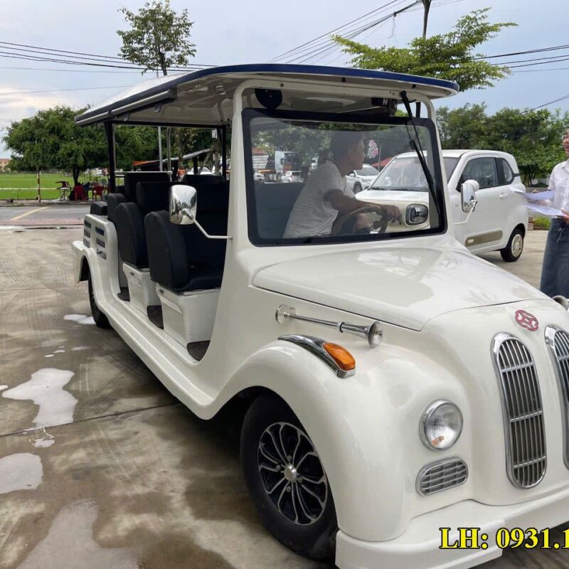 Bàn giao xe điện du lịch kiểu dáng cổ cho khách hàng tại Đà Nẵng